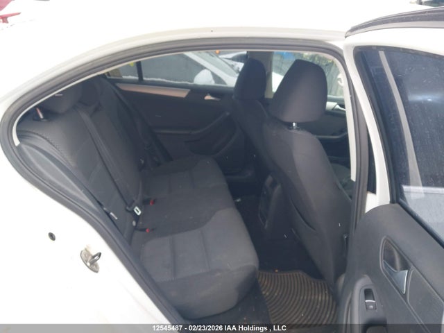 3VWWL7AJ1EM425729 Volkswagen JETTA TDI