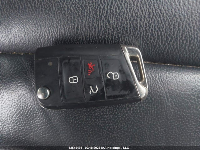 12545491 :رقم المزاد ، 3VWH17AU9HM532444 vin ، 2017 Volkswagen Golf Alltrack 1.8 Tsi مزاد بيع