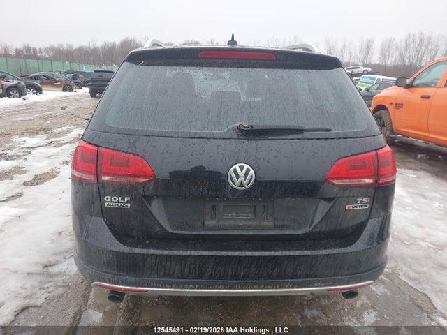 12545491 :رقم المزاد ، 3VWH17AU9HM532444 vin ، 2017 Volkswagen Golf Alltrack 1.8 Tsi مزاد بيع