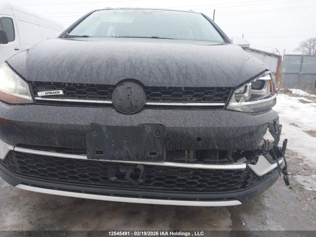 12545491 :رقم المزاد ، 3VWH17AU9HM532444 vin ، 2017 Volkswagen Golf Alltrack 1.8 Tsi مزاد بيع