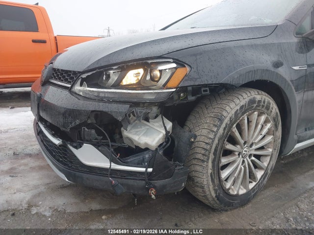 12545491 :رقم المزاد ، 3VWH17AU9HM532444 vin ، 2017 Volkswagen Golf Alltrack 1.8 Tsi مزاد بيع