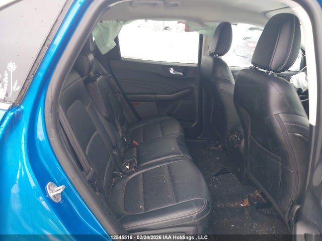 1FMCU9DZXMUA40790 Ford Escape Titanium Hybrid