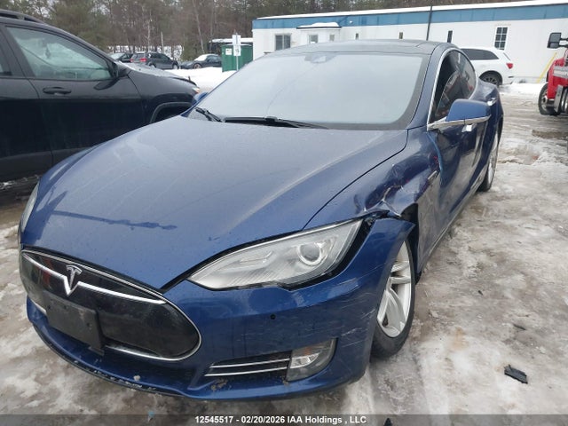 Tesla Model S 70d/85d/p85d 2015 5YJSA1E22FF106210 Image 2