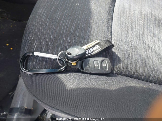 KMHCT5AE5HU361185 Hyundai ACCENT GL