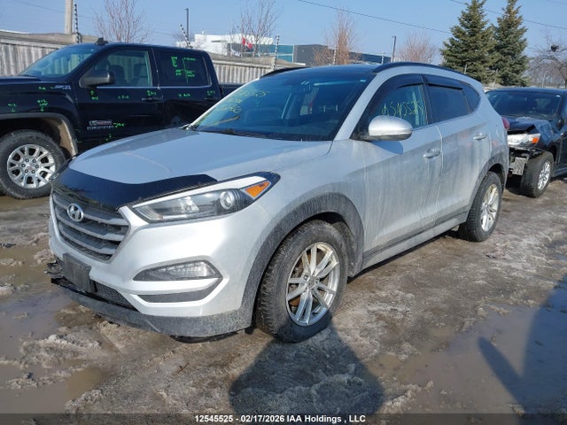 12545525 :رقم المزاد ، KM8J3CA46HU382260 vin ، 2017 Hyundai Tucson Luxury مزاد بيع
