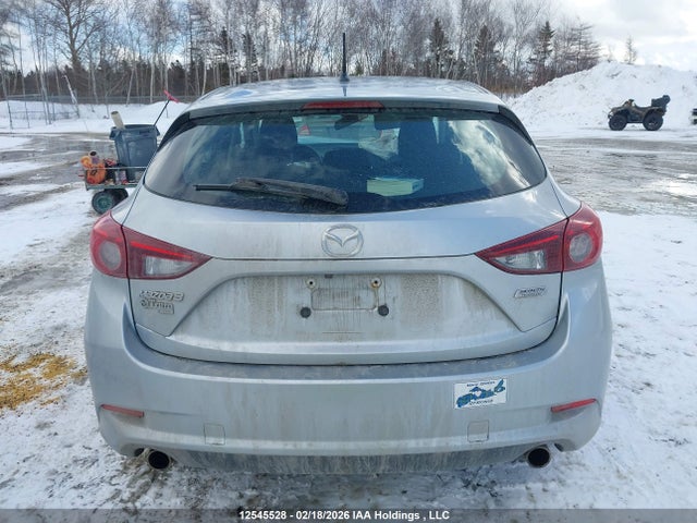 3MZBN1L72JM240123 Mazda Mazda3 50th Anniversary Edition/gs