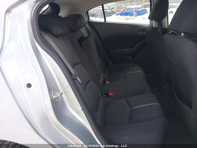 3MZBN1L72JM240123 Mazda Mazda3 50th Anniversary Edition/gs