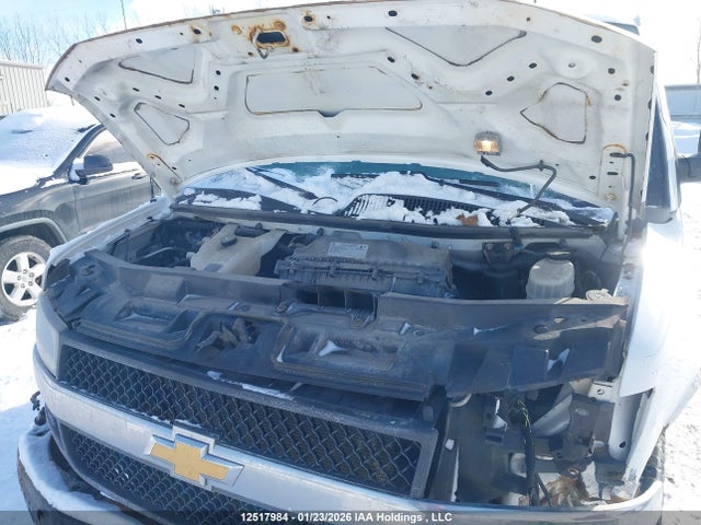 1GCWGBFP2K1317197 Chevrolet Express 2500 Work Van