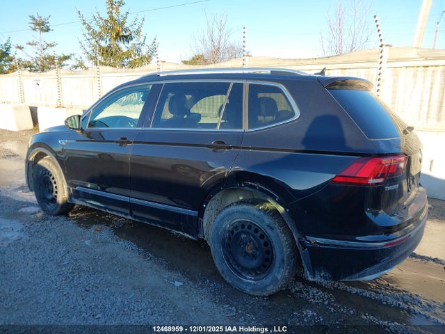 Volkswagen Tiguan Highline 2018 3VV4B7AX9JM190073 Image 3