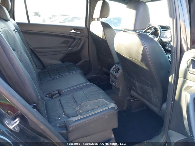 Volkswagen Tiguan Highline 2018 3VV4B7AX9JM190073 Image 8