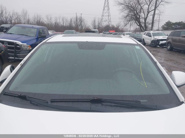 KMHD84LFXHU130949 Hyundai Elantra Gls