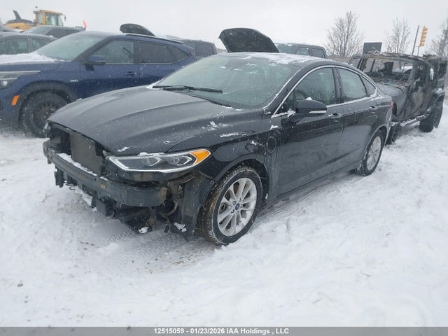Ford Fusion Energi Titanium 2020 3FA6P0SU5LR264217 Image 2
