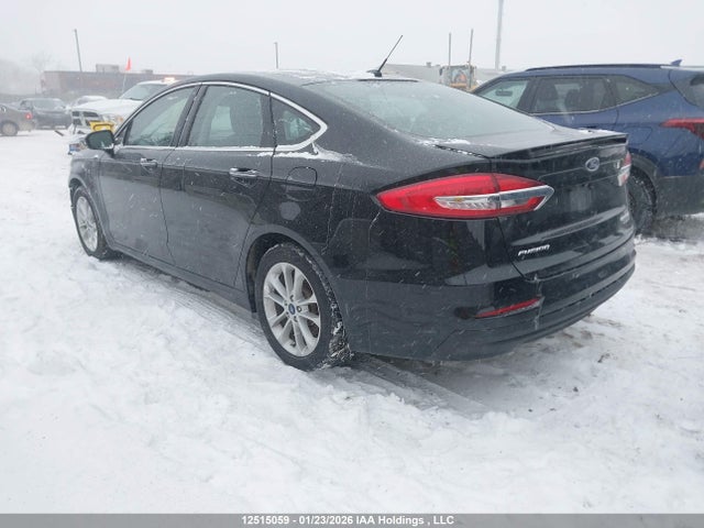 Ford Fusion Energi Titanium 2020 3FA6P0SU5LR264217 Image 3