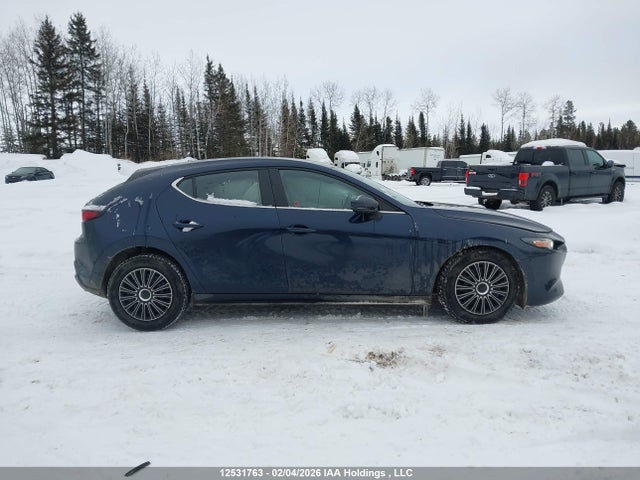 JM1BPALM9L1147795 Mazda Mazda3 Gs