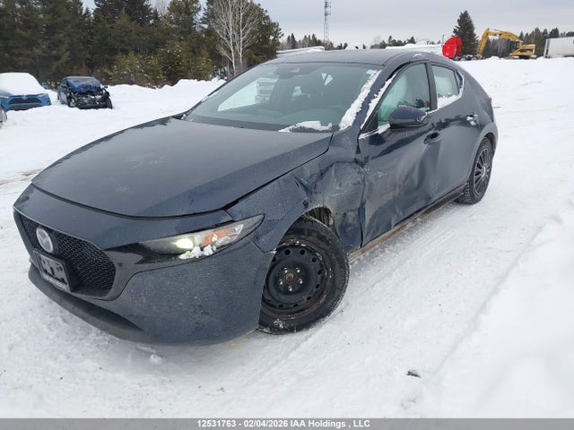 JM1BPALM9L1147795 Mazda Mazda3 Gs
