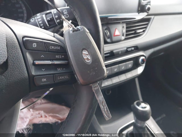 KMHH35LE7KU102191 Hyundai Elantra Gt Preferred