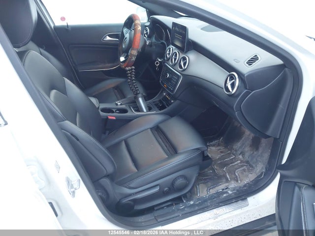 WDCTG4GB0HJ337372 Mercedes-Benz Gla 250 4matic