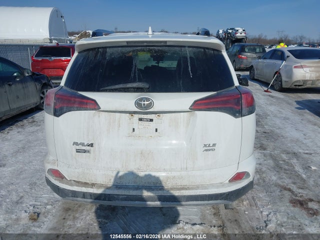 2T3RFREVXHW625723 Toyota Rav4 Xle