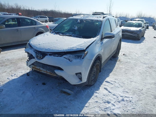 2T3RFREVXHW625723 Toyota Rav4 Xle