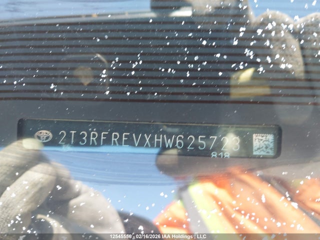 2T3RFREVXHW625723 Toyota Rav4 Xle