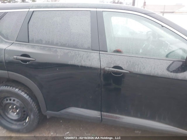5N1AT3AB0MC674288 Nissan ROGUE S