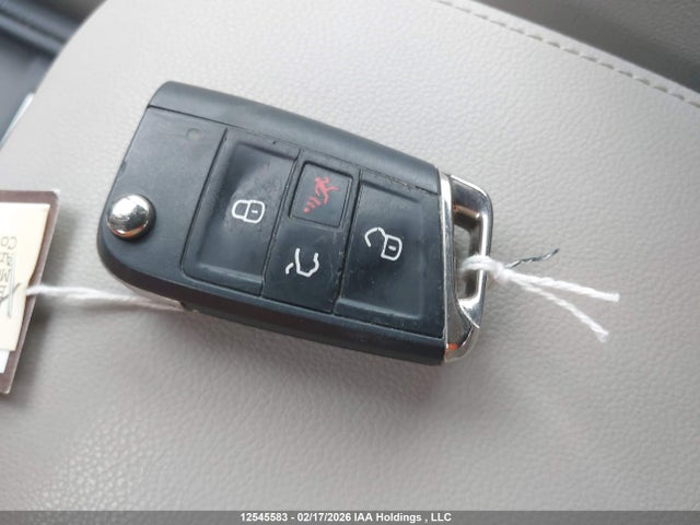 WVWPR7AU6LW900725 Volkswagen E-golf Comfortline