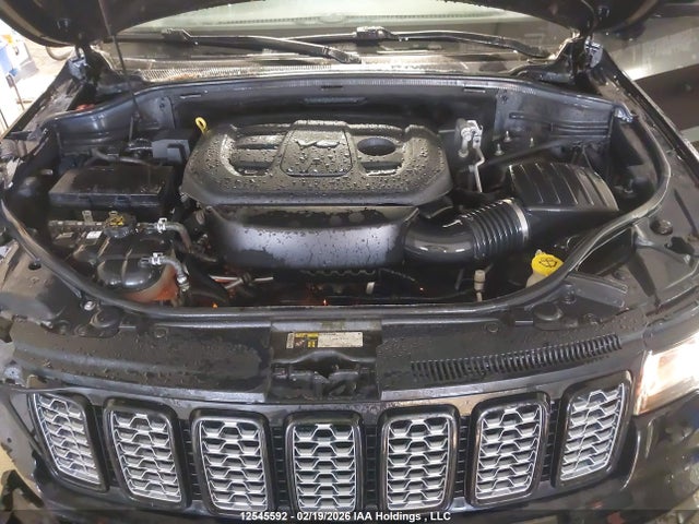 1C4RJFAG6JC324461 Jeep Grand Cherokee Laredo
