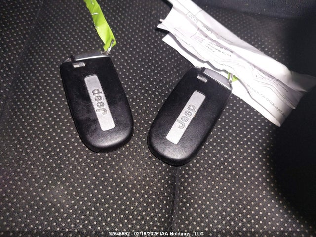 1C4RJFAG6JC324461 Jeep Grand Cherokee Laredo