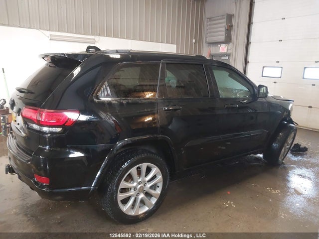 1C4RJFAG6JC324461 Jeep Grand Cherokee Laredo