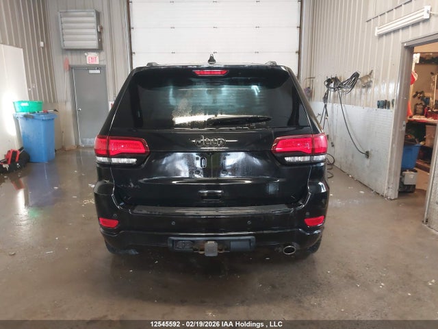1C4RJFAG6JC324461 Jeep Grand Cherokee Laredo