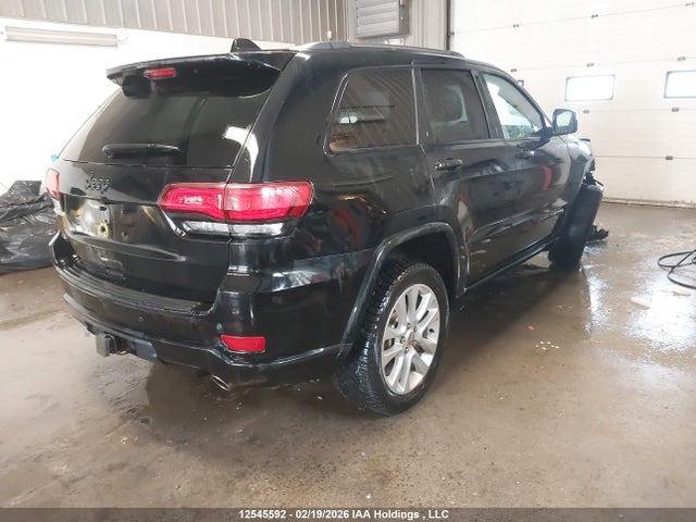 1C4RJFAG6JC324461 Jeep Grand Cherokee Laredo