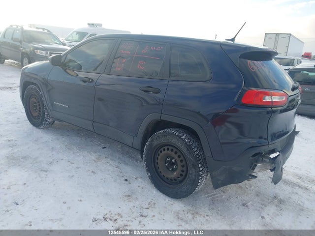 1C4PJLAB8FW762401 Jeep Cherokee