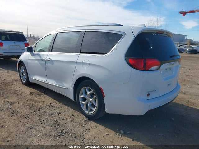 2C4RC1EG3JR290316 Chrysler Pacifica Touring-l
