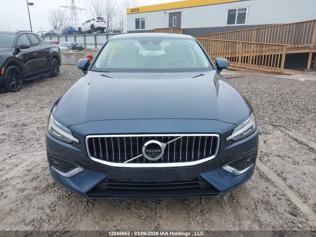7JRA22TLXLG033388 Volvo S60 T6 Inscription