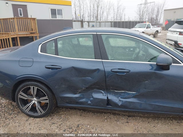 7JRA22TLXLG033388 Volvo S60 T6 Inscription