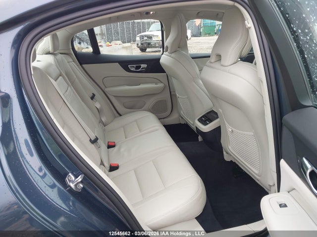 7JRA22TLXLG033388 Volvo S60 T6 Inscription