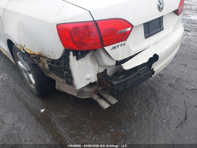 12545666 :رقم المزاد ، 3VWDK7AJ5DM442784 vin ، 2013 Volkswagen Jetta 2.0l Comfortline مزاد بيع