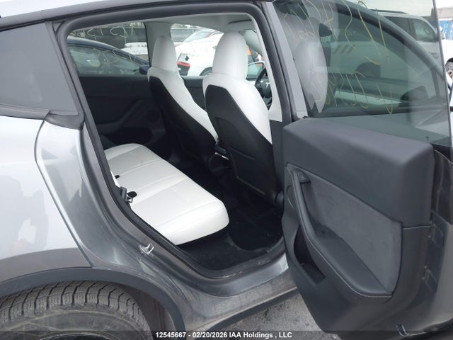 7SAYGDEE5SF225922 Tesla Model Y Long Range