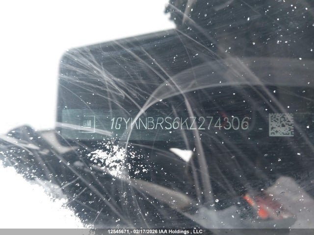 1GYKNBRS6KZ274306 Cadillac XT5