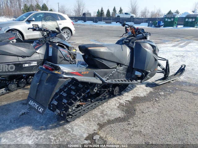 4UF18SNW2JT111244 Arctic Cat Arctic Cat