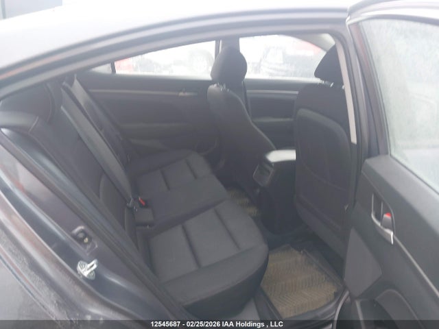 KMHD84LF0JU619270 Hyundai ELANTRA GL
