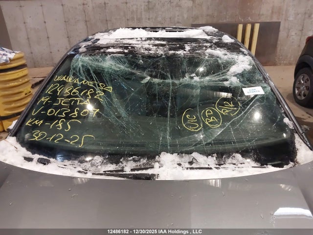 3VWW57BU1KM013809 Volkswagen Jetta 1.4 Tsi Highline