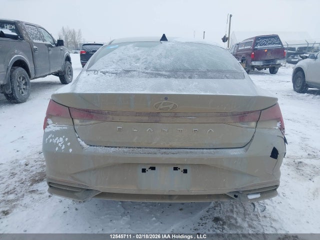 KMHLM4AG7MU108601 Hyundai ELANTRA SEL