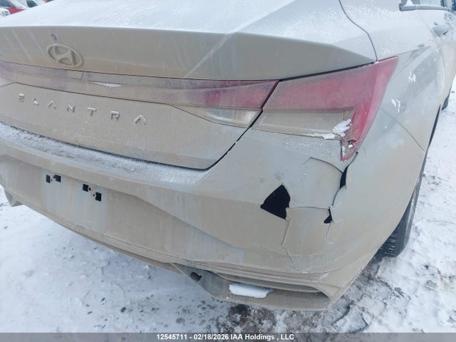 KMHLM4AG7MU108601 Hyundai ELANTRA SEL