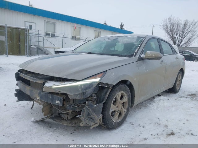 KMHLM4AG7MU108601 Hyundai ELANTRA SEL