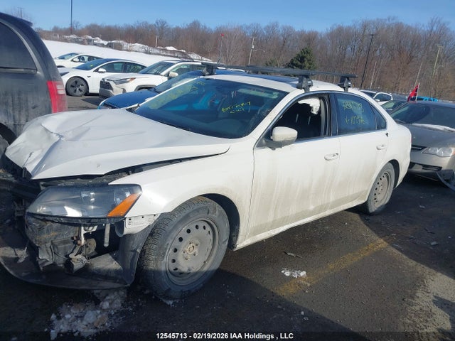 1VWBS7A32FC103946 Volkswagen Passat