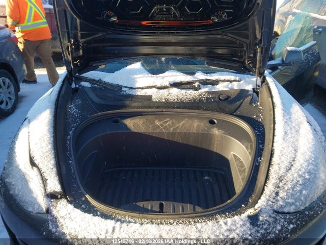 5YJ3E1EA4NF333123 Tesla MODEL 3
