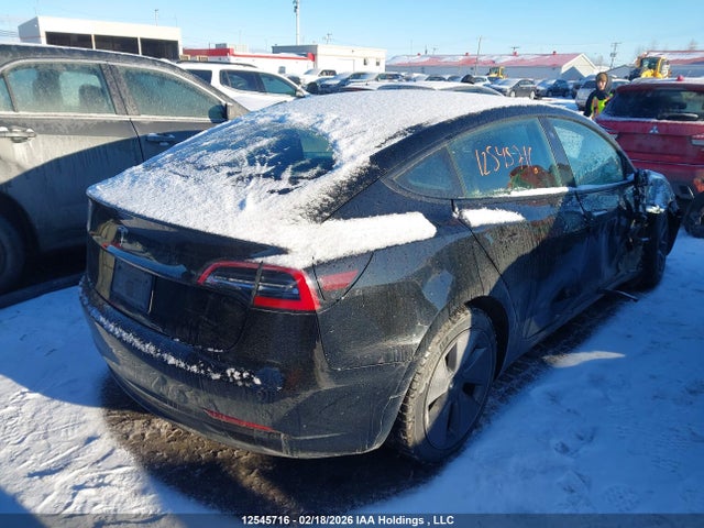 5YJ3E1EA4NF333123 Tesla MODEL 3