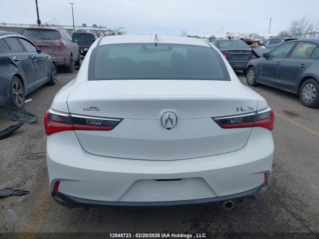 19UDE2F79NA800527 Acura Ilx Premium