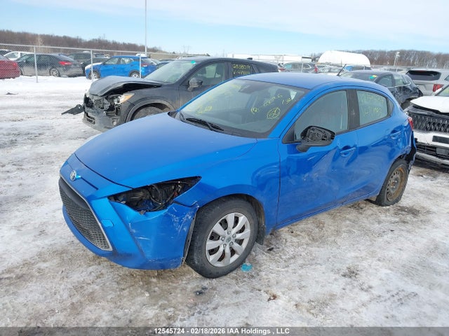 3MYDLBJV0LY711983 Toyota Yaris Le/xle